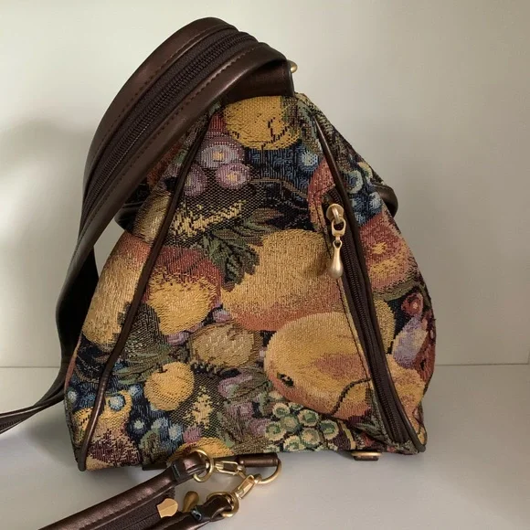 Vintage brocade purse backpack 2 in 1 - Picture 2 of 16